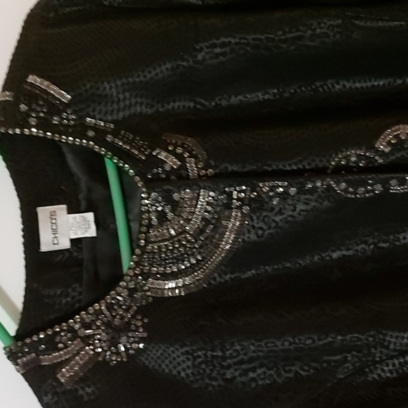 Woman's jacket - Picture 4 of 12